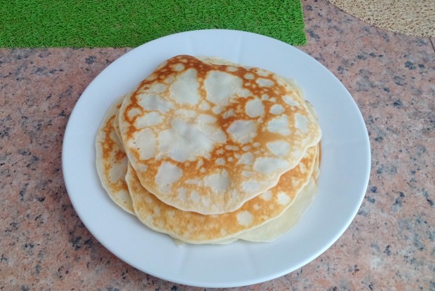 Оладьи на молоке с бананами