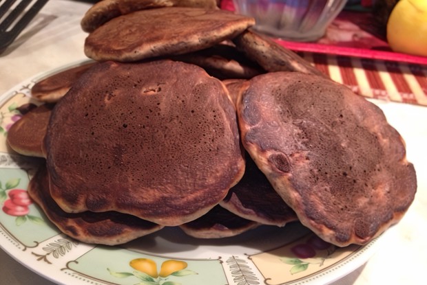 Оладушки с сухофруктами, орехами и семечками