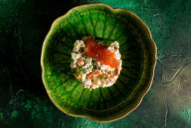 Оливье с копченой индейкой