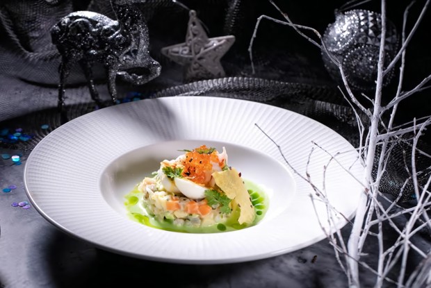 Оливье с лангустином