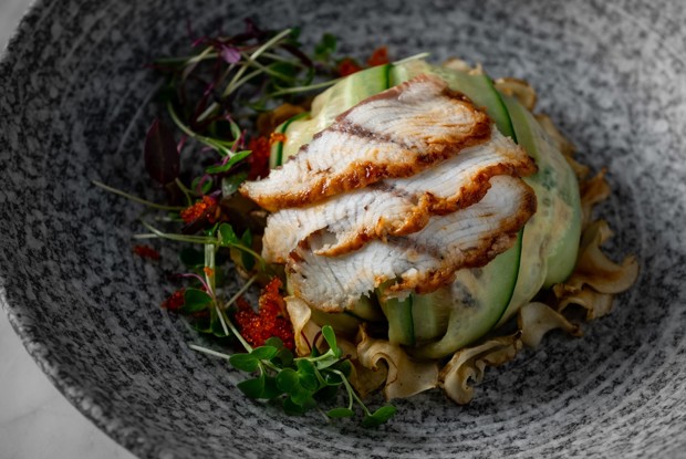 Оливье с угрем