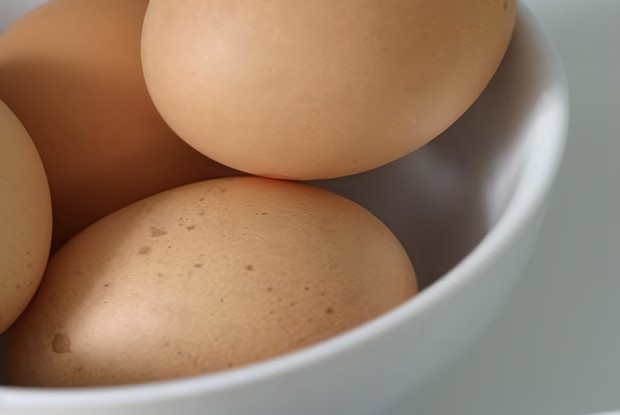 Омлет с орегано в мультиварке