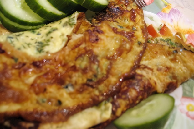 Омлет с соевым соусом и тимьяном