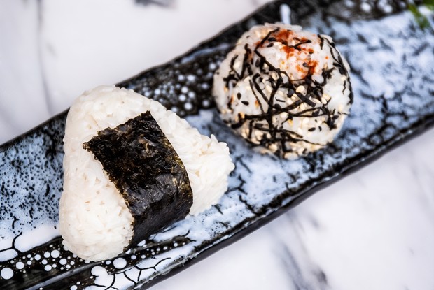 Онигири с курицей