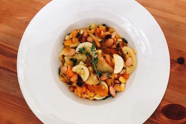 Осеннее рагу с фасолью и тыквой