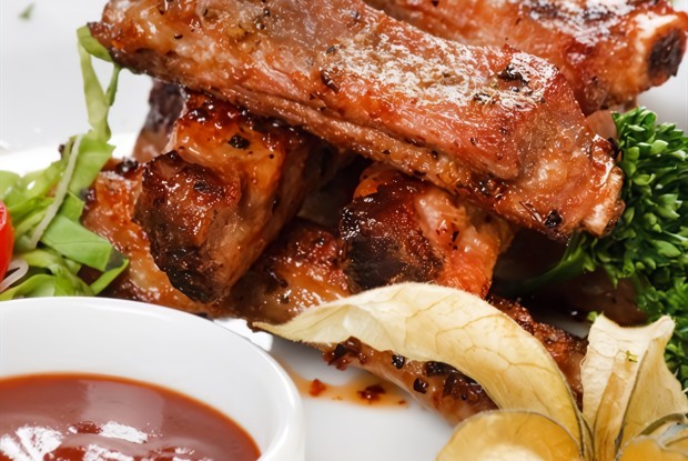 Отбивная из ягненка на гриле