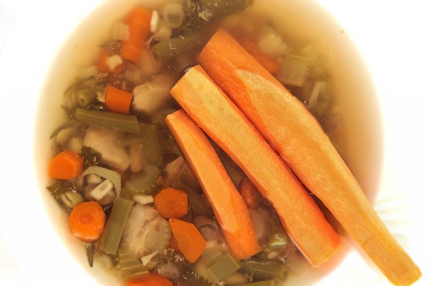 Овощной суп с луком-пореем