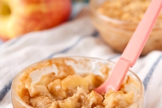 Овсянка с яблоками и корицей в духовке