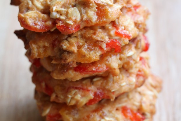 Овсяное печенье с сушеным кумкватом без сахара и муки