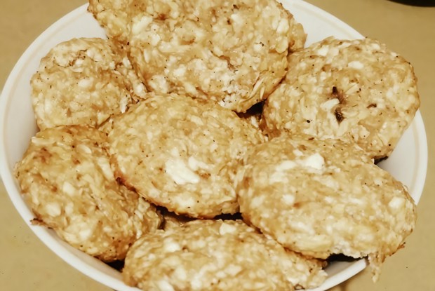 Овсяные сырники с яблоком и бананом