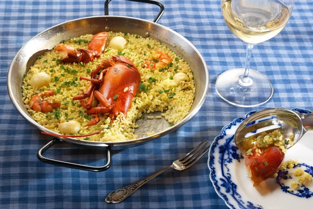 Паэлья с омаром