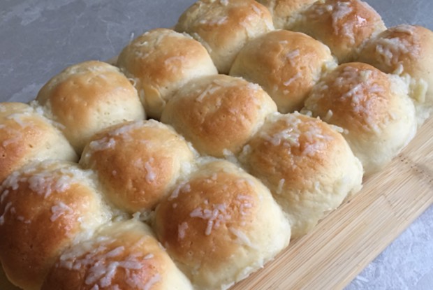 Пампушки с чесноком