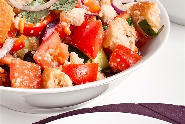 Панцанелла с красными перцами