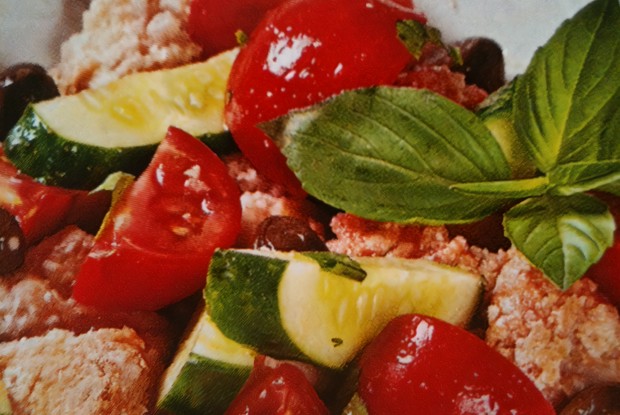 Панцанелла с маслинами