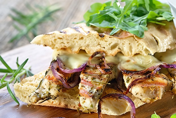 Панини с куриной грудкой на гриле