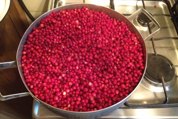 Пареная брусника