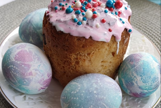 Пасхальный кулич с творогом