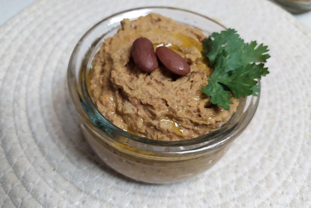 Паштет из фасоли