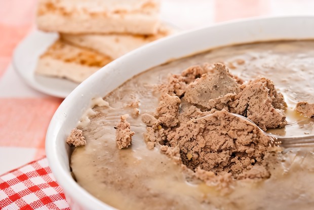 Паштет из куриной печени с сыром и чесноком