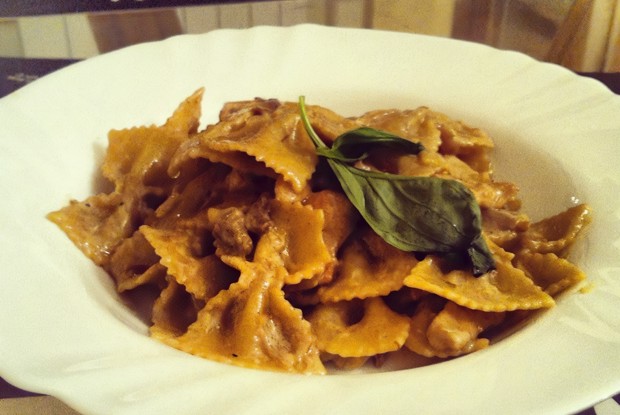 Паста фарфалле ди острика деликато