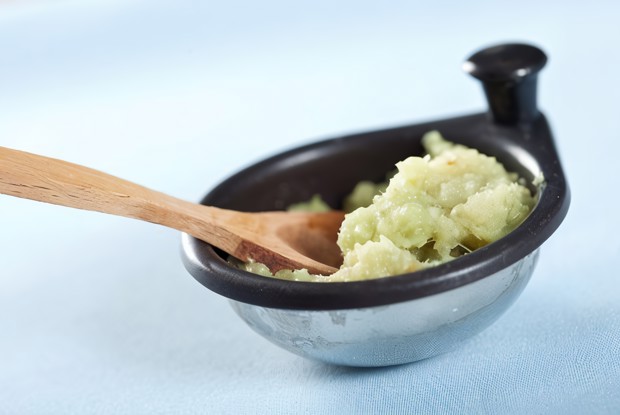 Паста из печеного чеснока