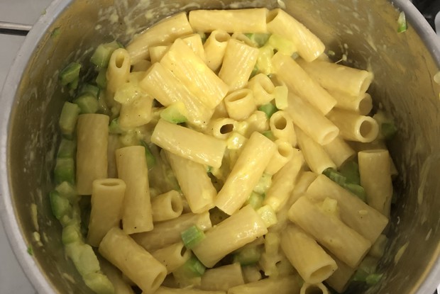 Паста карбонара с цуккини