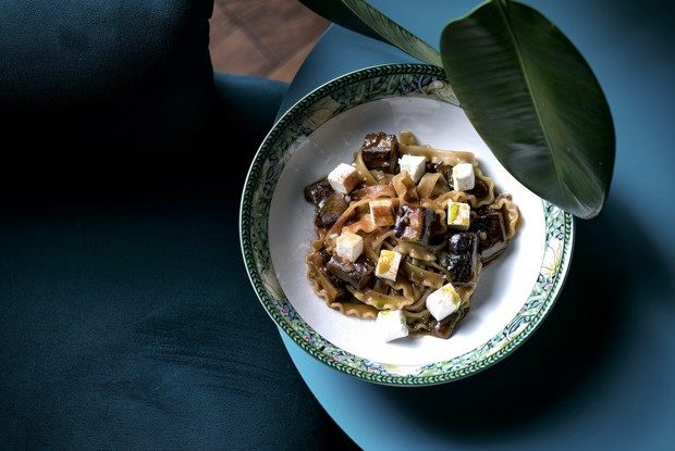 Паста с баклажанами и сиртаки