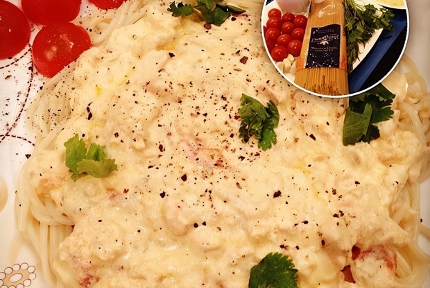 Паста с креветками и семгой