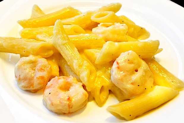 Паста с креветками в сливочном соусе