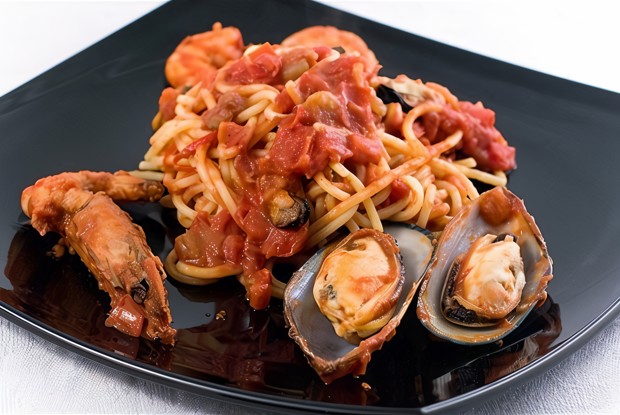 Паста с мидиями-карри