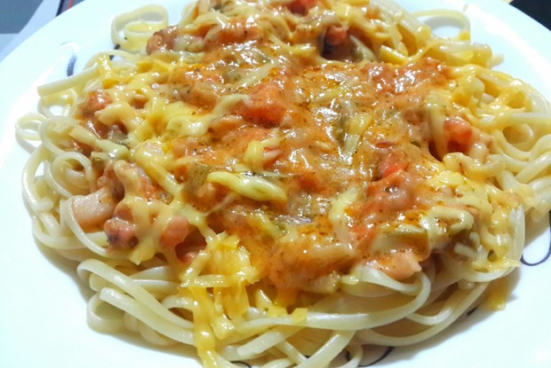 Паста с морепродуктами в сливочном соусе