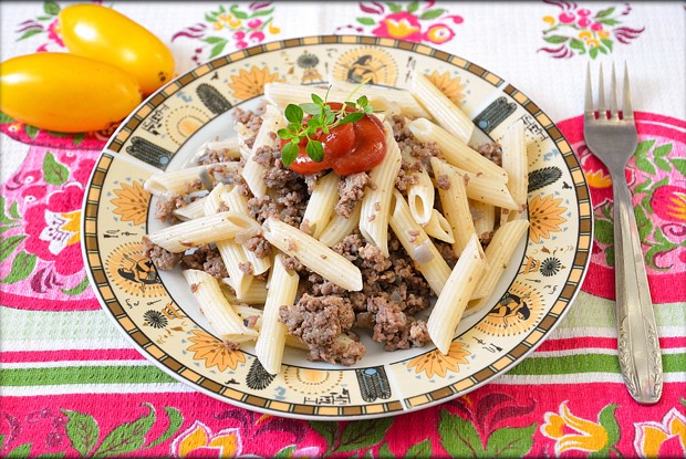 Паста с мясным соусом