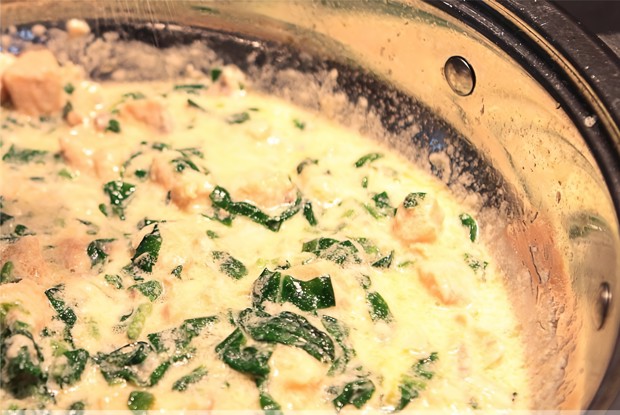 Паста с семгой и шпинатом в сливках