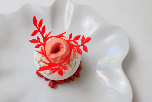 «Павлова» с земляникой