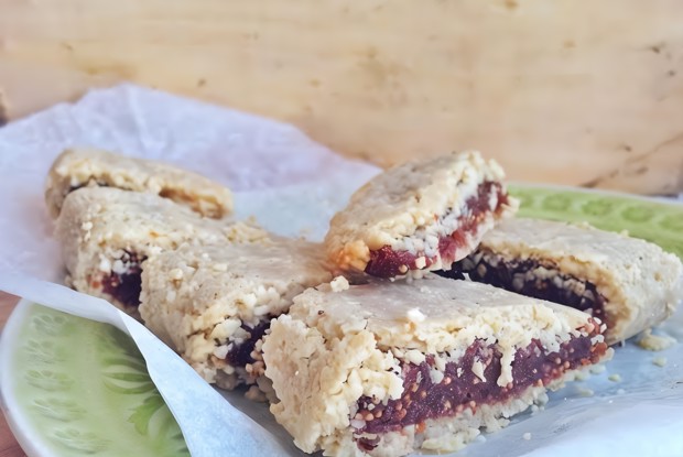 Печенье из кешью и инжира