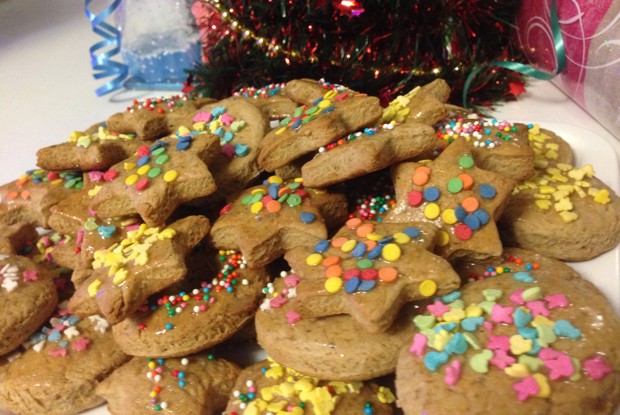 Печенье с имбирем, корицей и цедрой апельсина