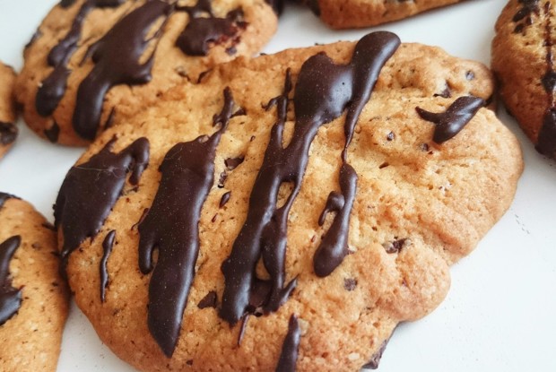 Печенье с шоколадом