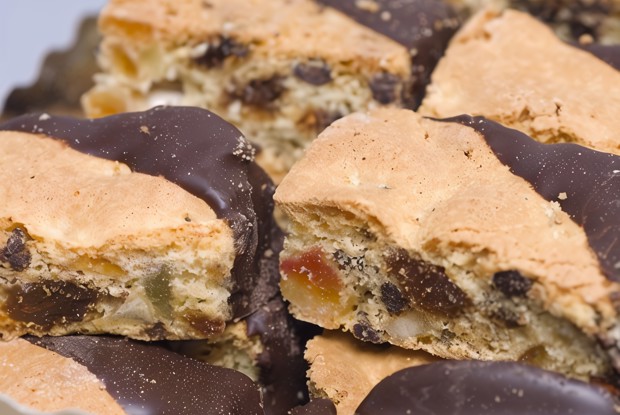 Печенье с вишней и цукатами