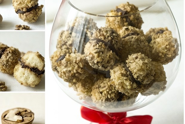 Печенье-шары с шоколадной начинкой