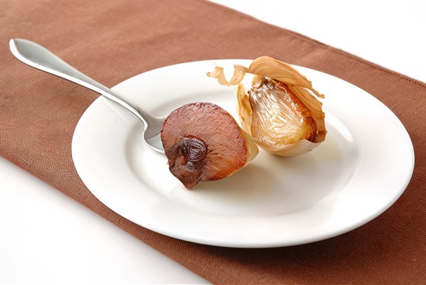 Печеный чеснок