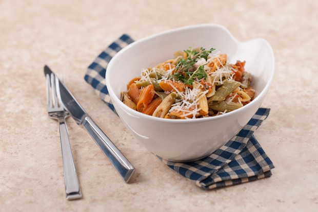 Пенне болоньезе паста