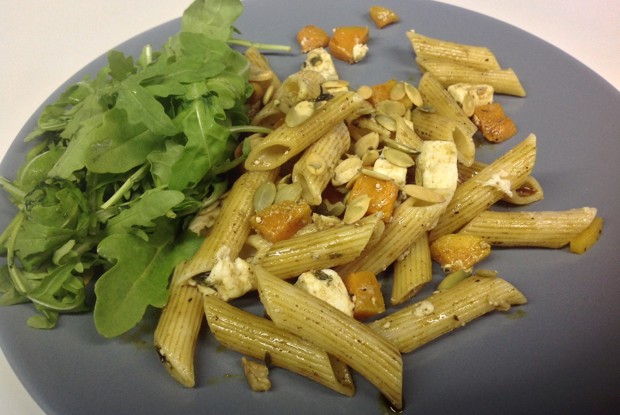 Пенне с фетой и тыквой