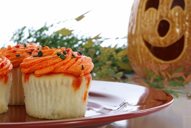 Песочные пирожные с кремом из тыквы