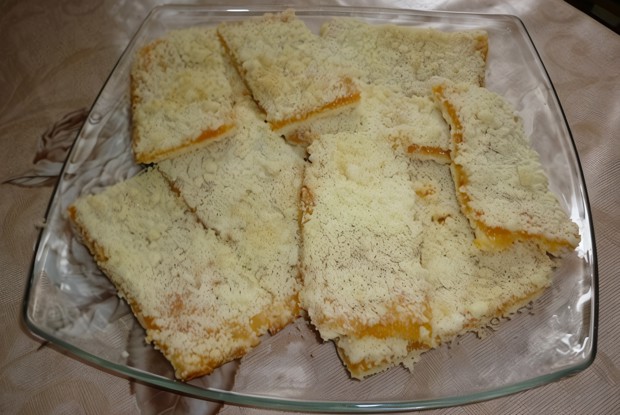 Песочное пирожное с конфитюром по-французски