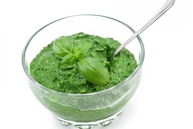 Песто со шпинатом