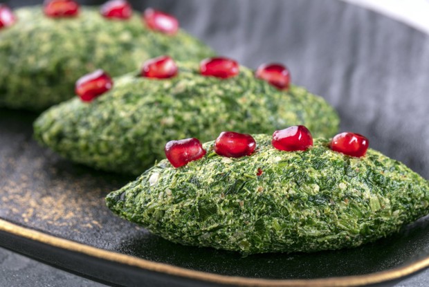 Пхали из шпината с грецкими орехами