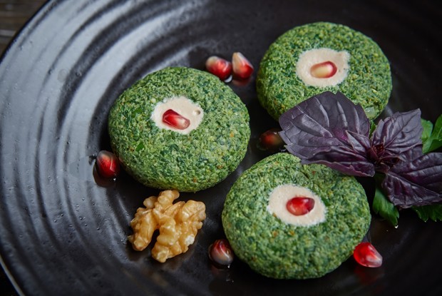 Пхали из свежего шпината