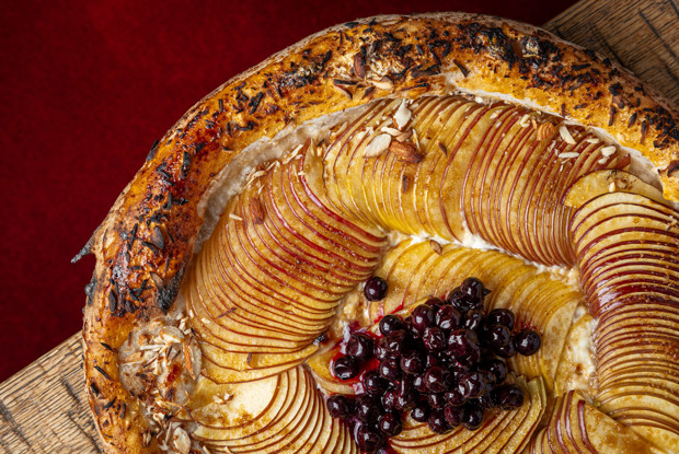 Пицца дольче «Яблочный Спас»