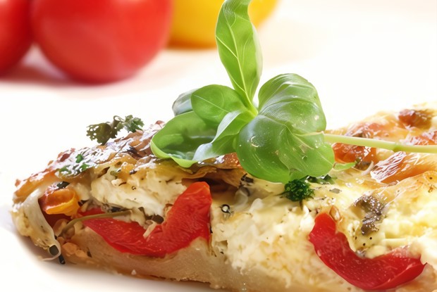 Пицца с фетой по-гречески