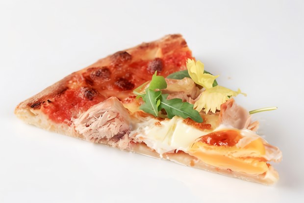 Пицца с индейкой и шалфеем